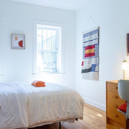 4Br 1,5Bh Sunny Apt In Roxbury Lägenhet Boston Rum bild